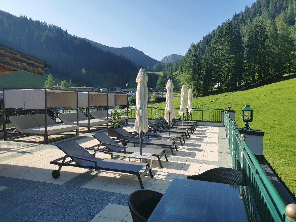 Hotel Alpenrose Zauchensee Exterior foto